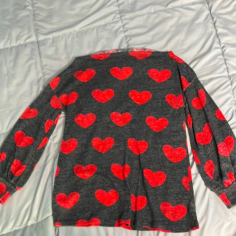 Womens heart sweater